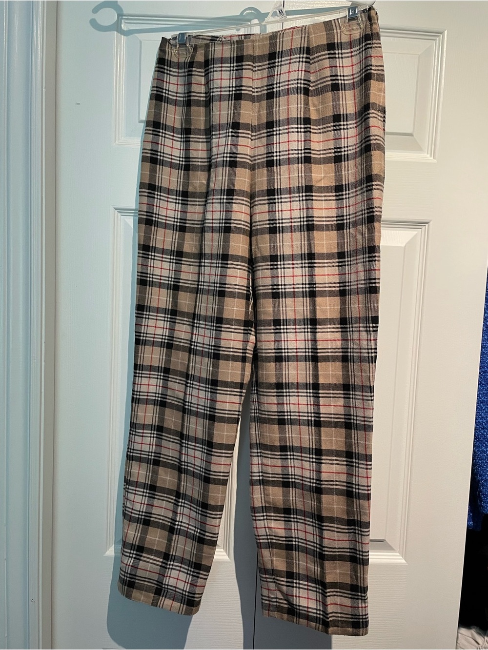 Women’s Straight Leg Plaid Pants in Beige